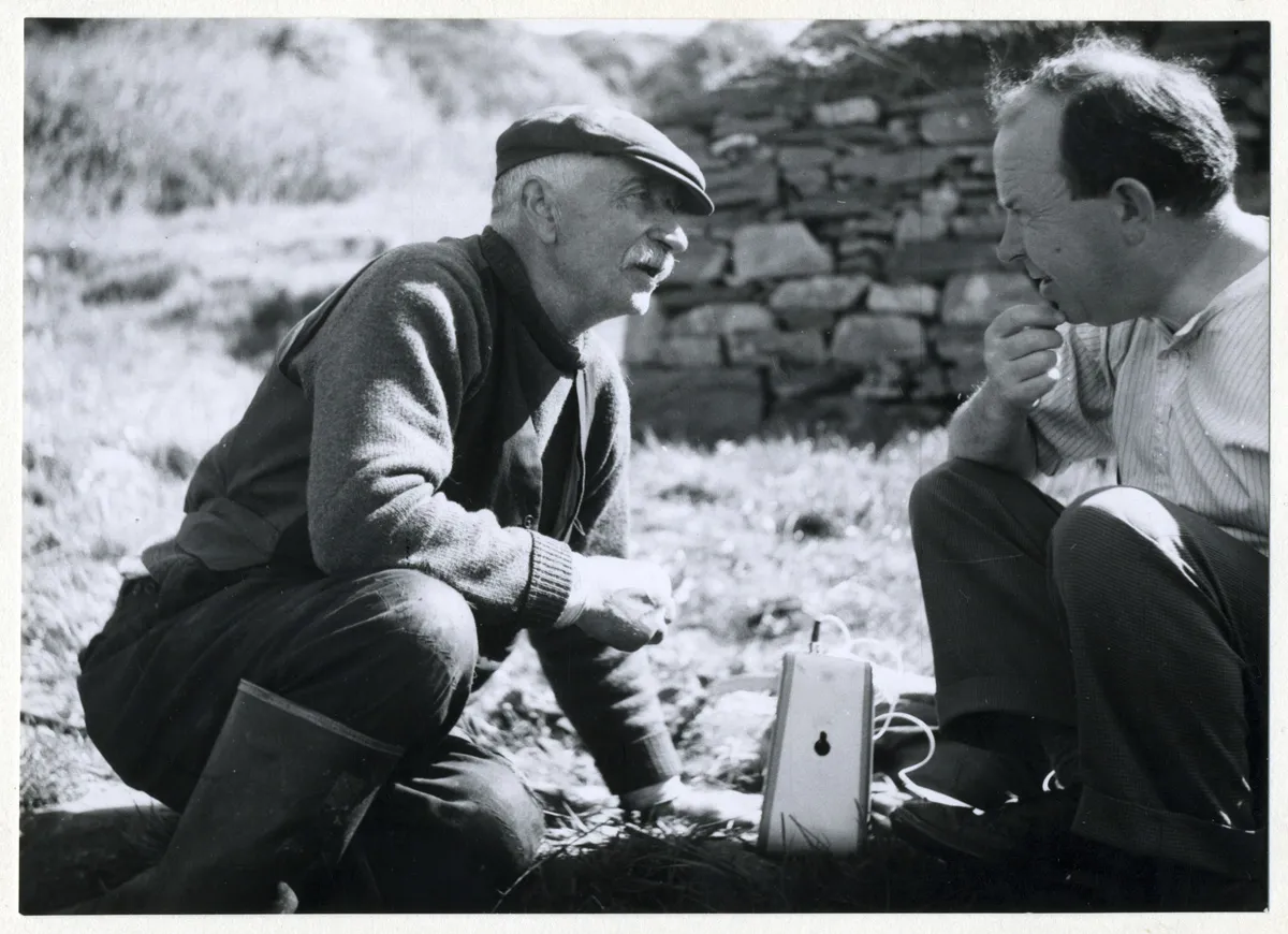 Calum Maclean with Angus MacNeill, Smiorasaraidh/ Smirisary Lochailort, 1959, Photo by Ian Whitaker.