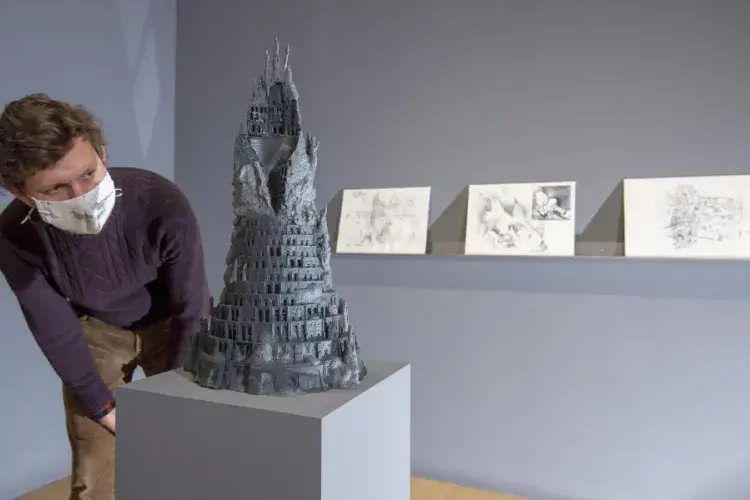 Anca Benera and Arnold Estefan. The Delusion of the Commons.  3D printed model. Pictured – James Clegg, Curator at Talbot Rice